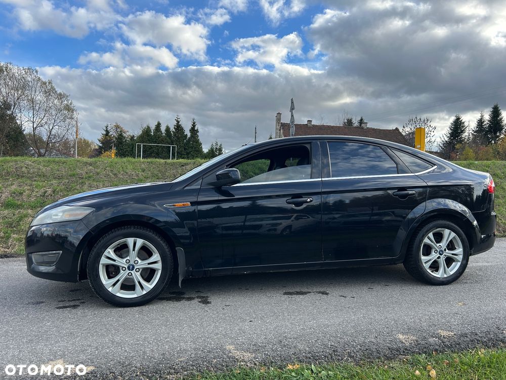Ford Mondeo - 18