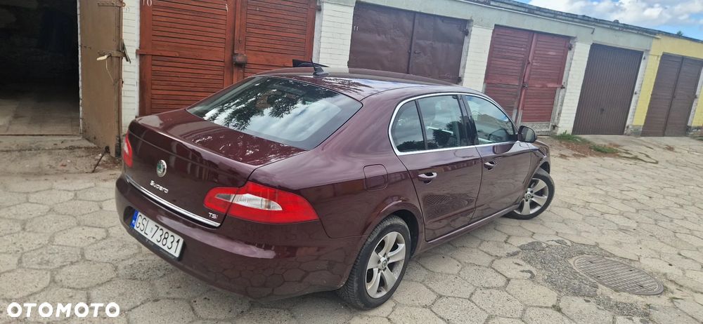Skoda Superb 1.8 TSI Ambition DSG - 4