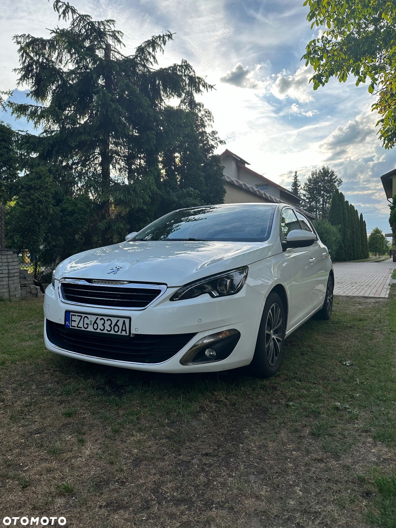 Peugeot 308 1.6 e-HDi Allure S&S - 1