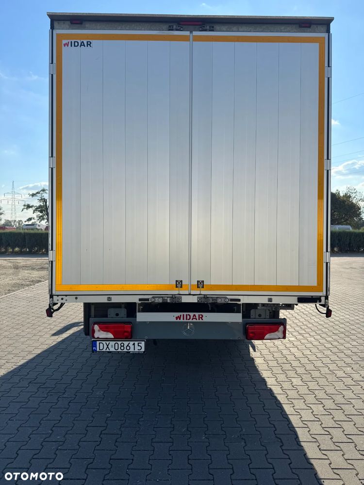 Mercedes-Benz Sprinter - 5