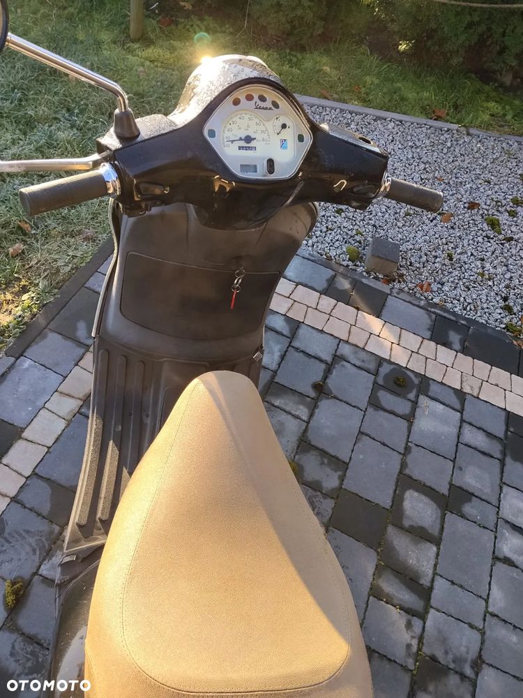 Piaggio Vespa - 10
