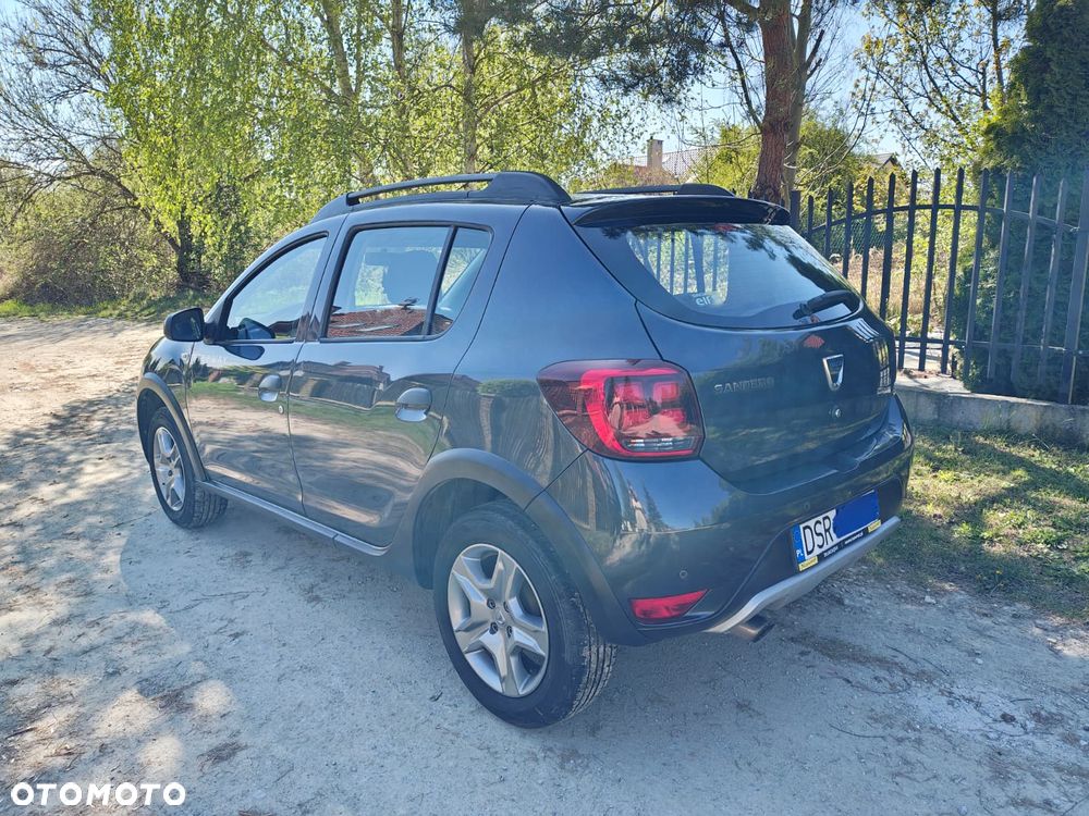 Dacia Sandero Stepway 0.9 TCe Laureate S&S - 3
