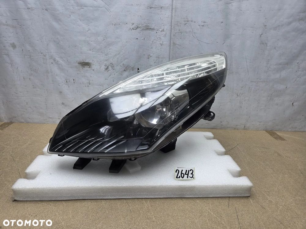 Renault grand scenic III 3 89902926 260600023R lampa lewy lewa przód - 1