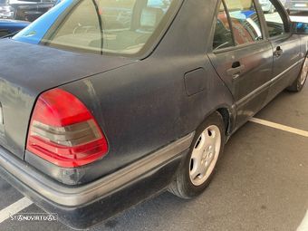 Mercedes-Benz C 180 Esprit - 12