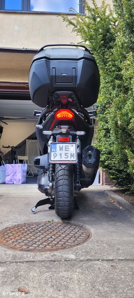 Honda ADV350 - 7