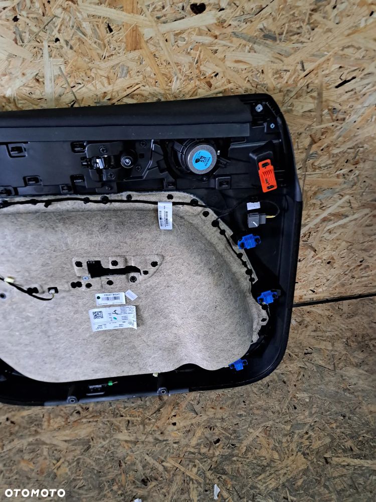 Volvo XC40 boczek drzwi przód lewy i prawy - 6