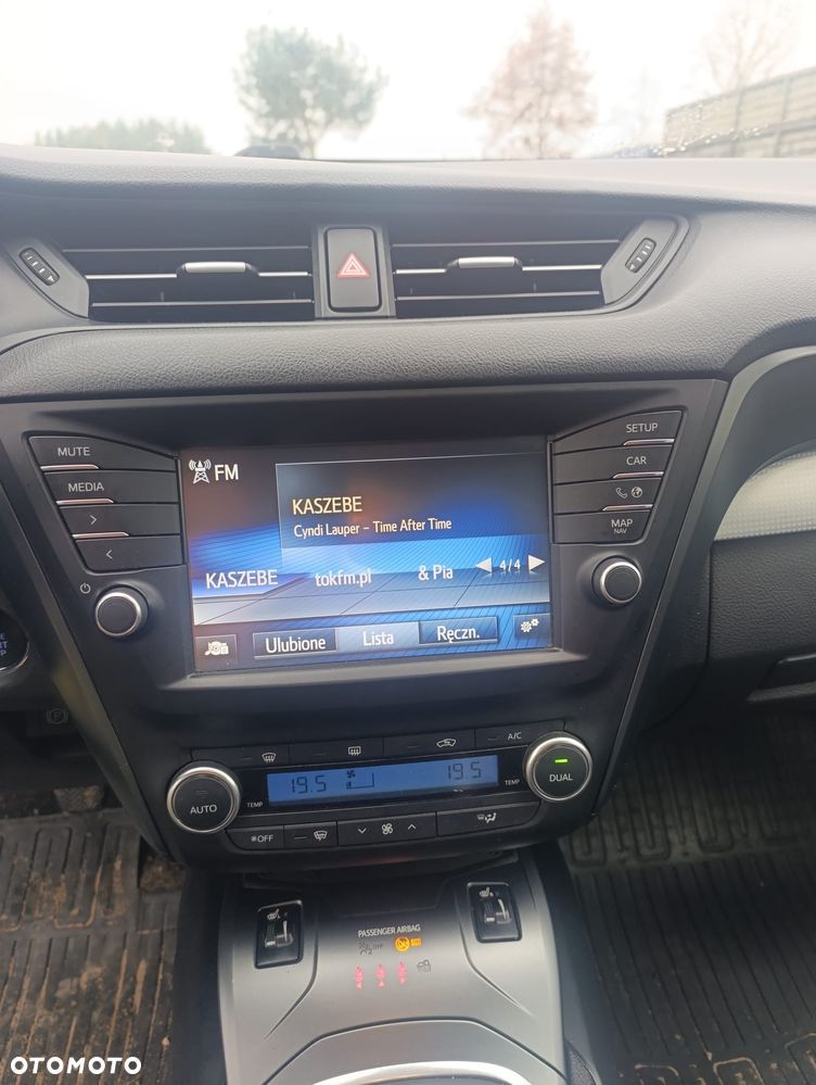 Toyota Avensis 2.0 D-4D Prestige - 15