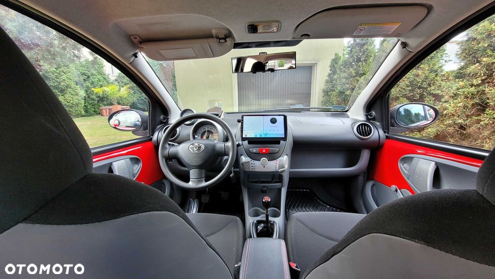 Toyota Aygo - 2