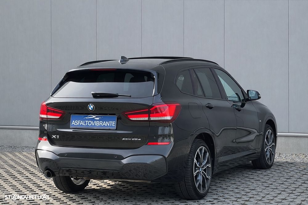 BMW X1 xDrive25e M Sport - 3