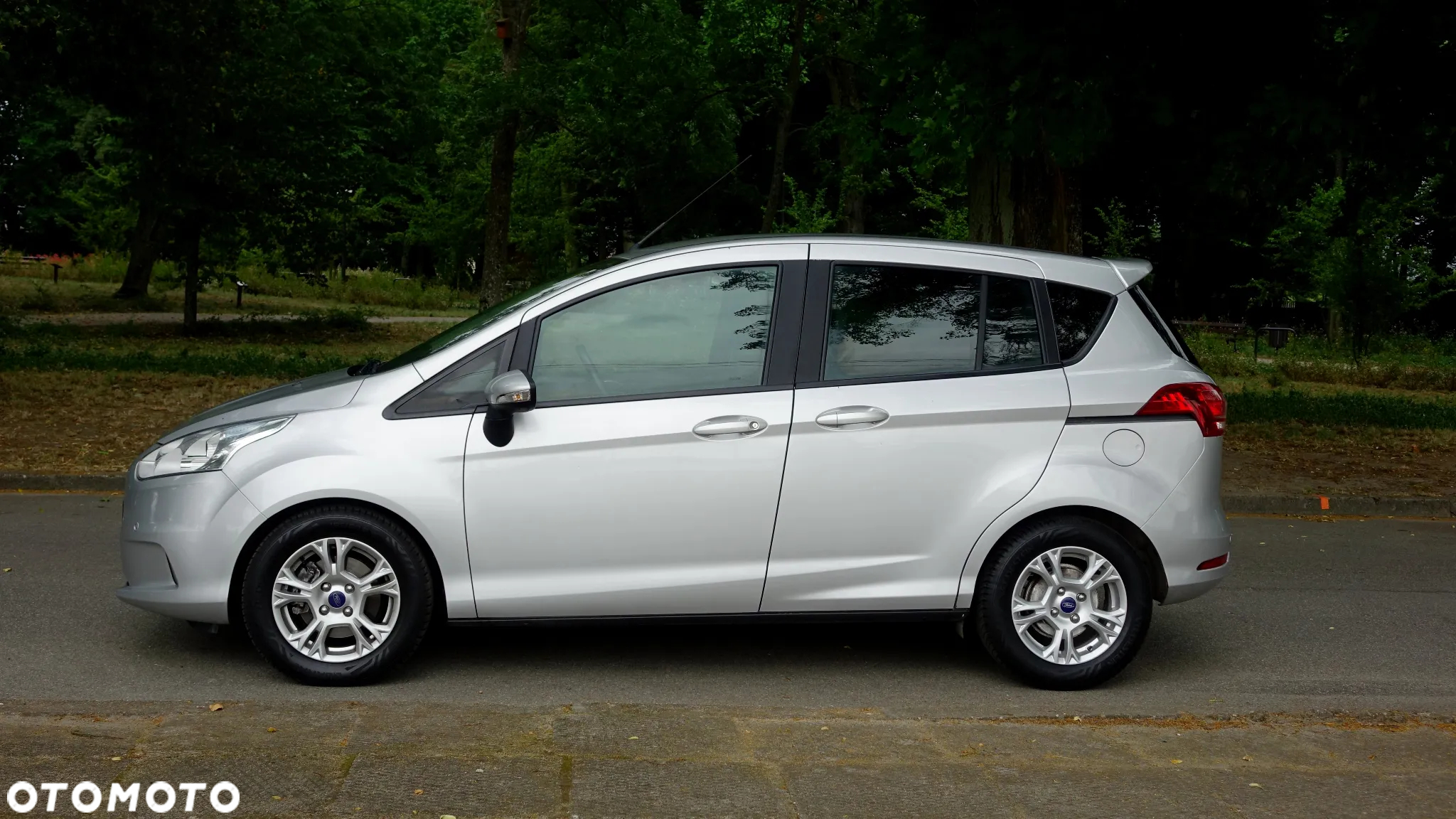 Ford B-MAX 1.0 EcoBoost SYNC Edition - 26