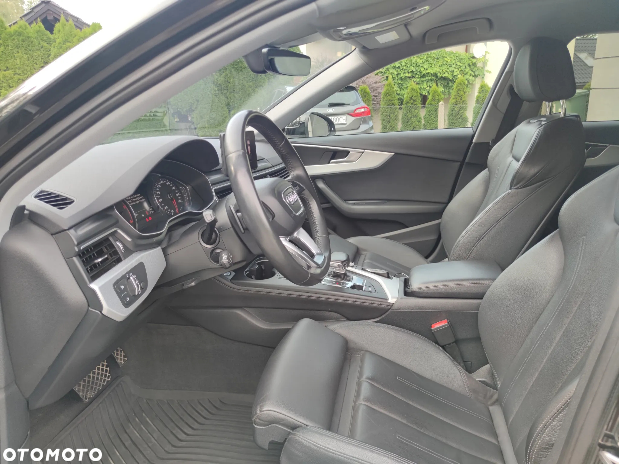 Audi A4 Avant 2.0 TDI ultra S tronic - 12