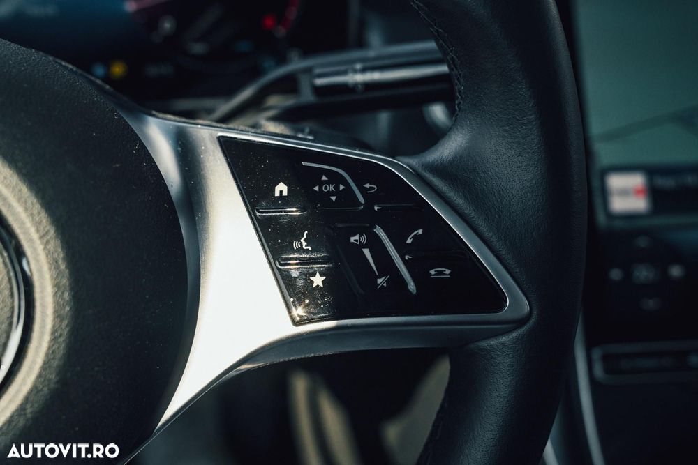 Mercedes-Benz GLC 200 4Matic 9G-TRONIC Avantgarde Advanced - 22