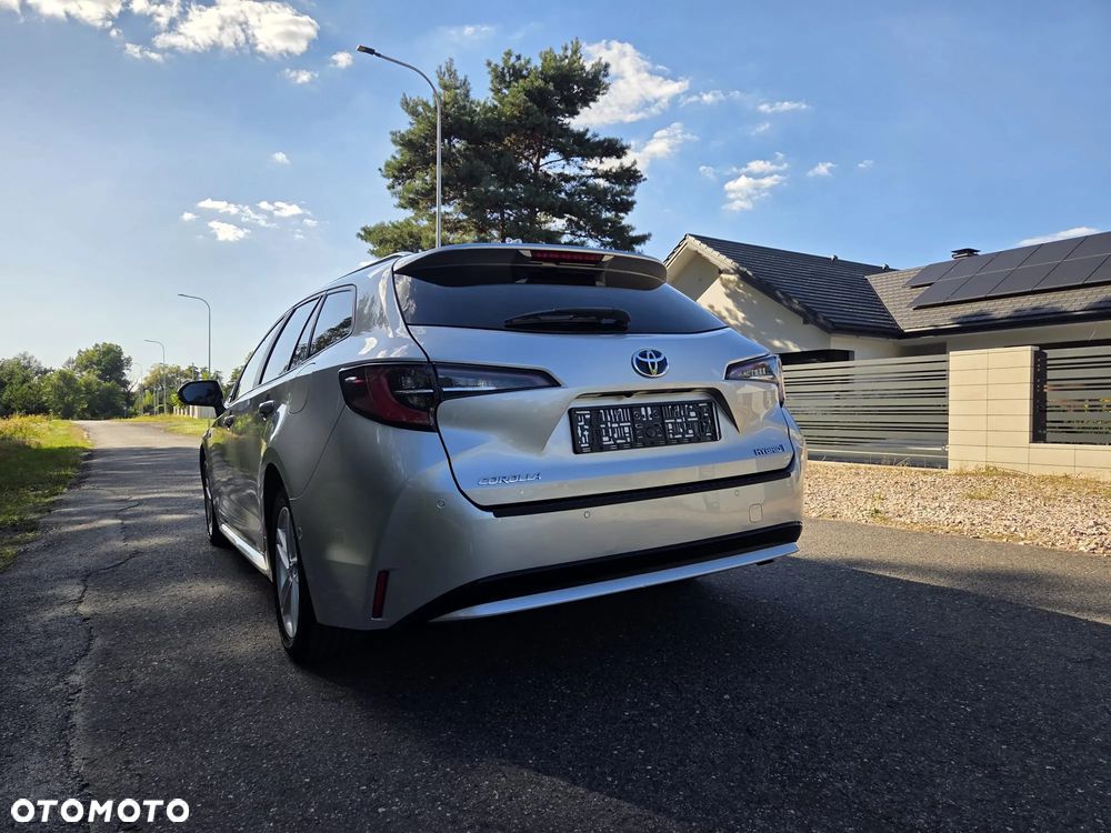 Toyota Corolla - 26