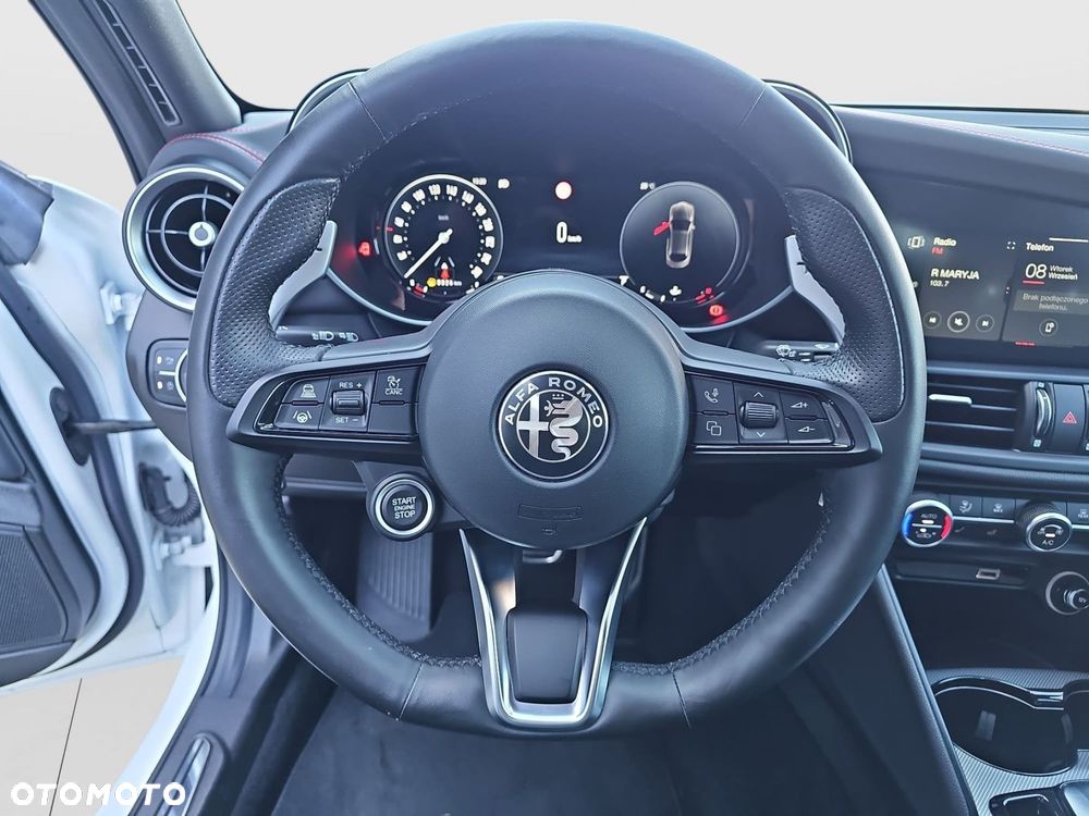 Alfa Romeo Giulia - 17