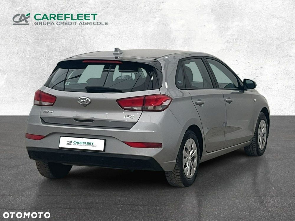 Hyundai i30 1.5 DPI Classic + - 5