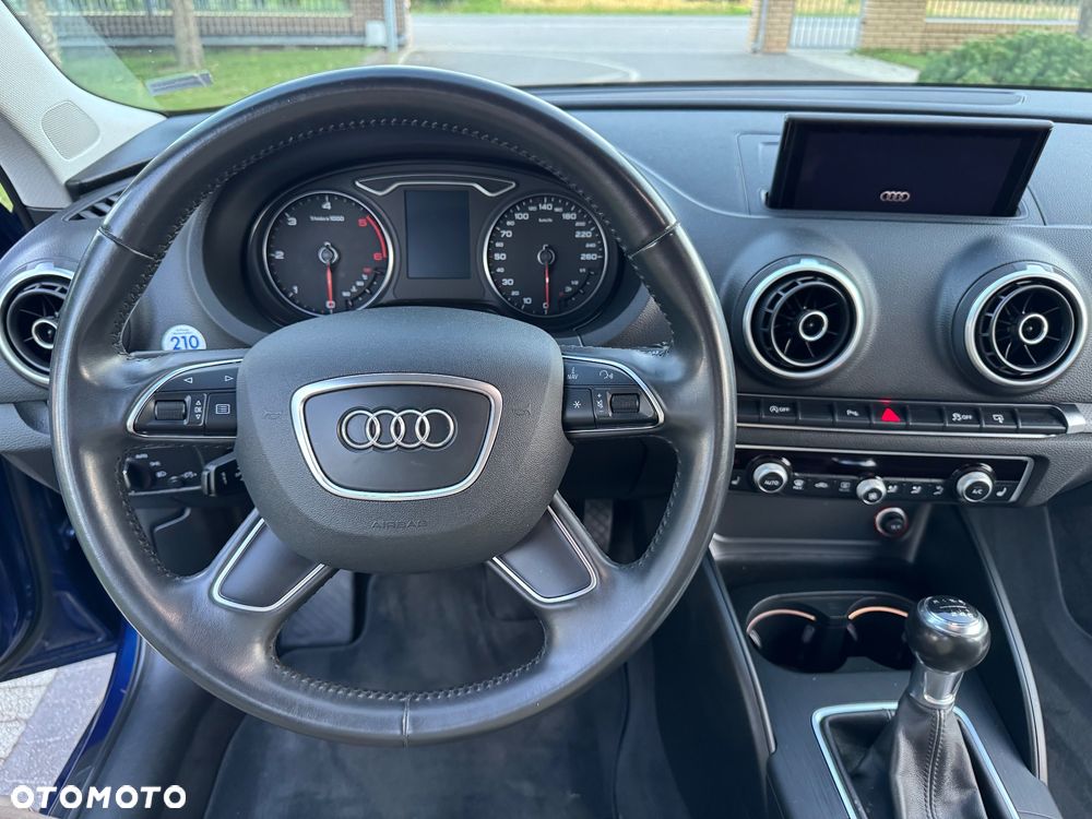 Audi A3 2.0 TDI clean diesel Quattro Attraction - 19