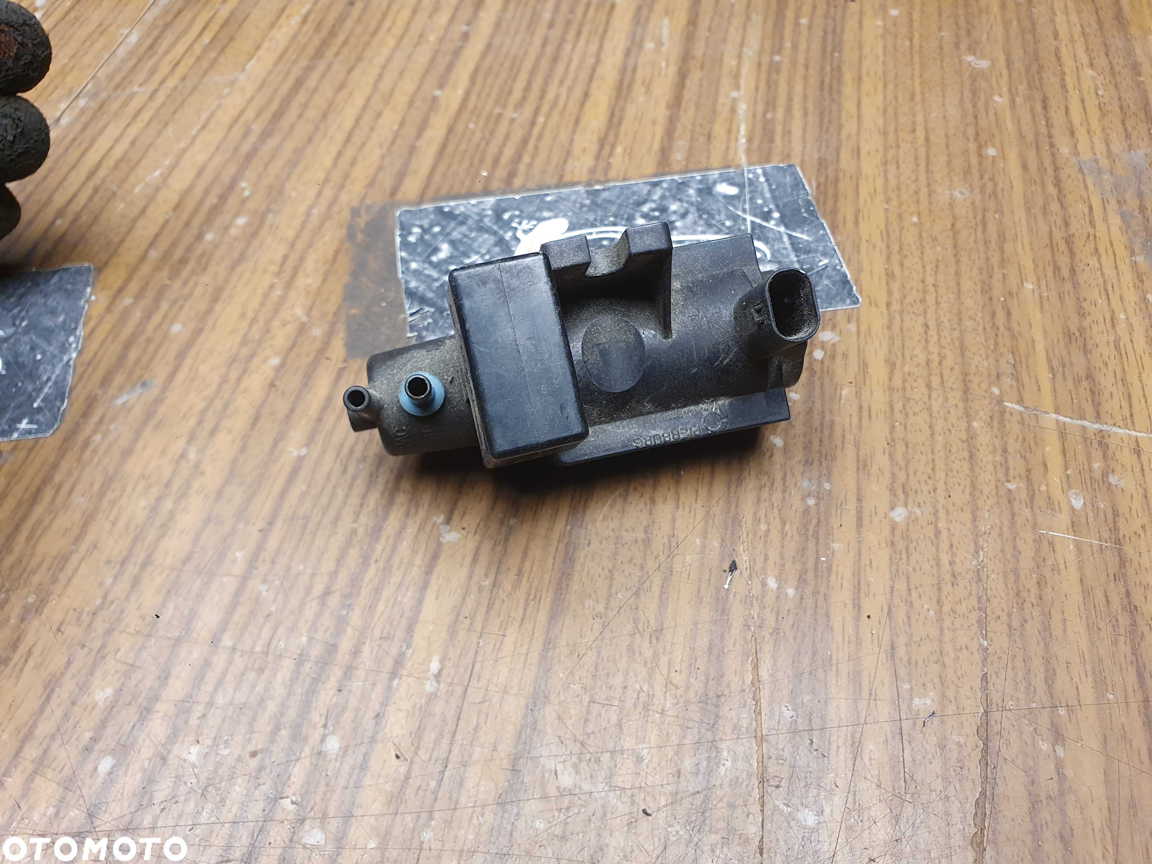Zawór 7805391 7810831 Zaworek Czujnik Podcisnienia Diesel 2.0 3.0 D BMW E87 E90 E60 F10 X5 - 36
