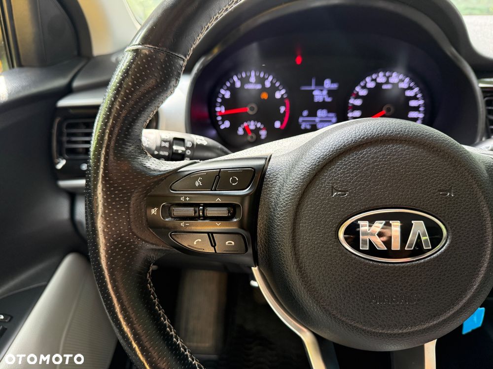 Kia Stonic 1.4 L - 24