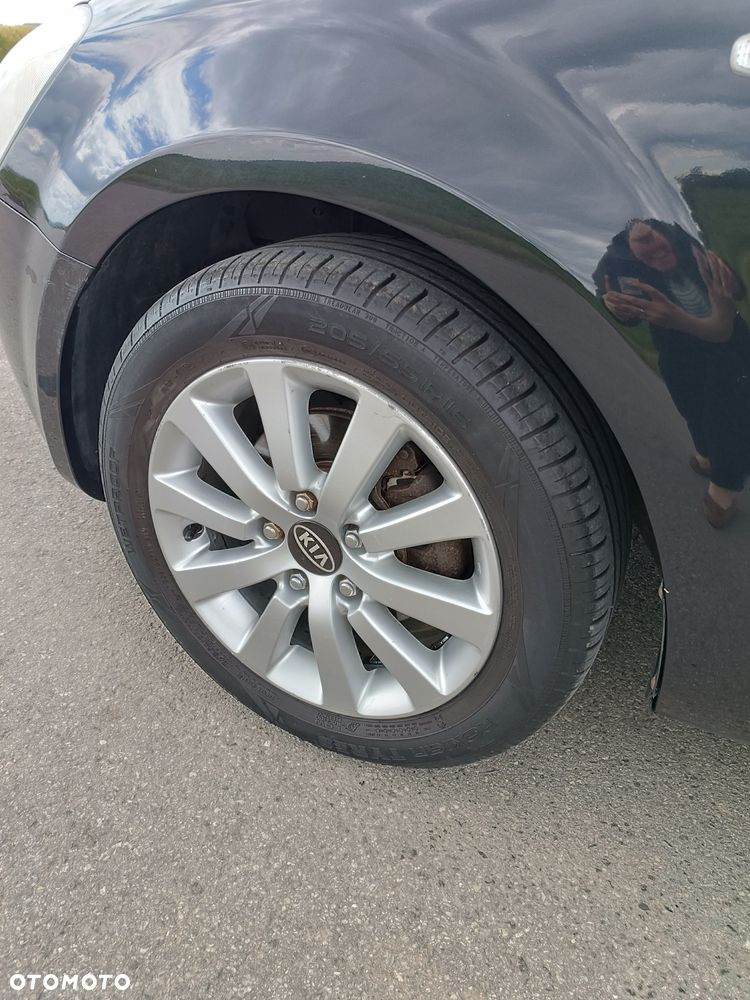 Kia Ceed - 6