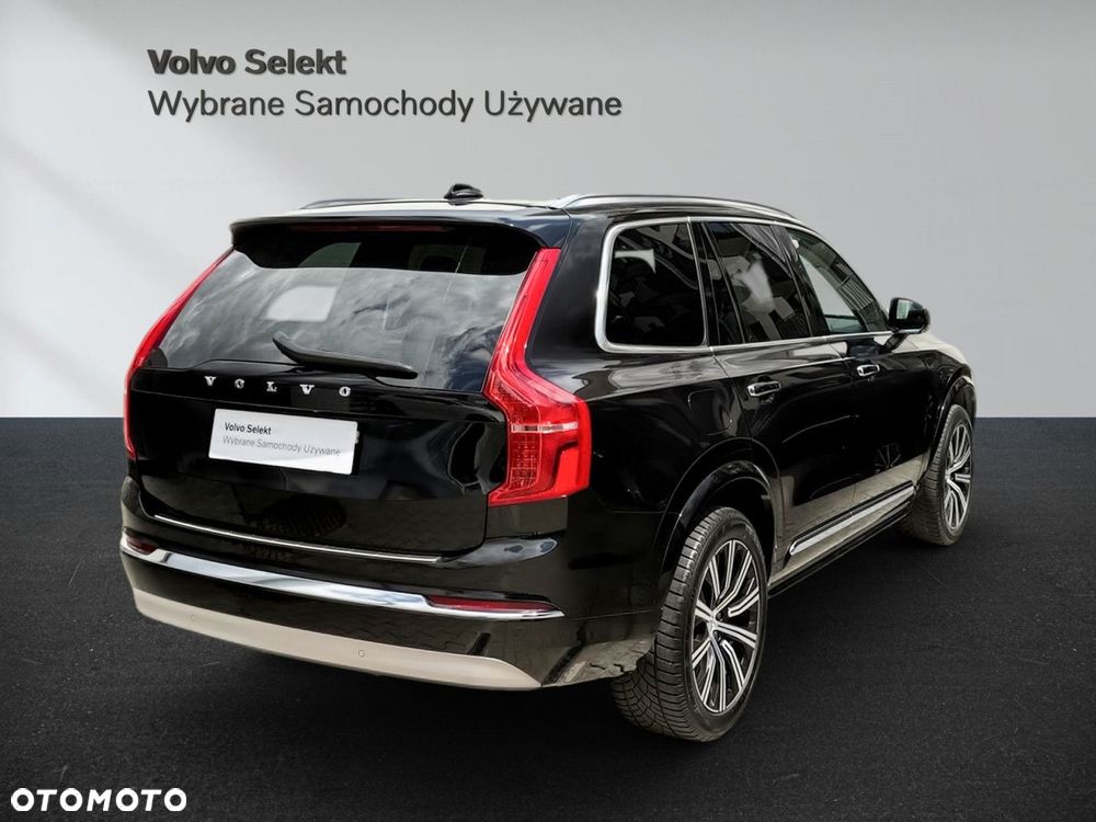 Volvo XC 90 - 9