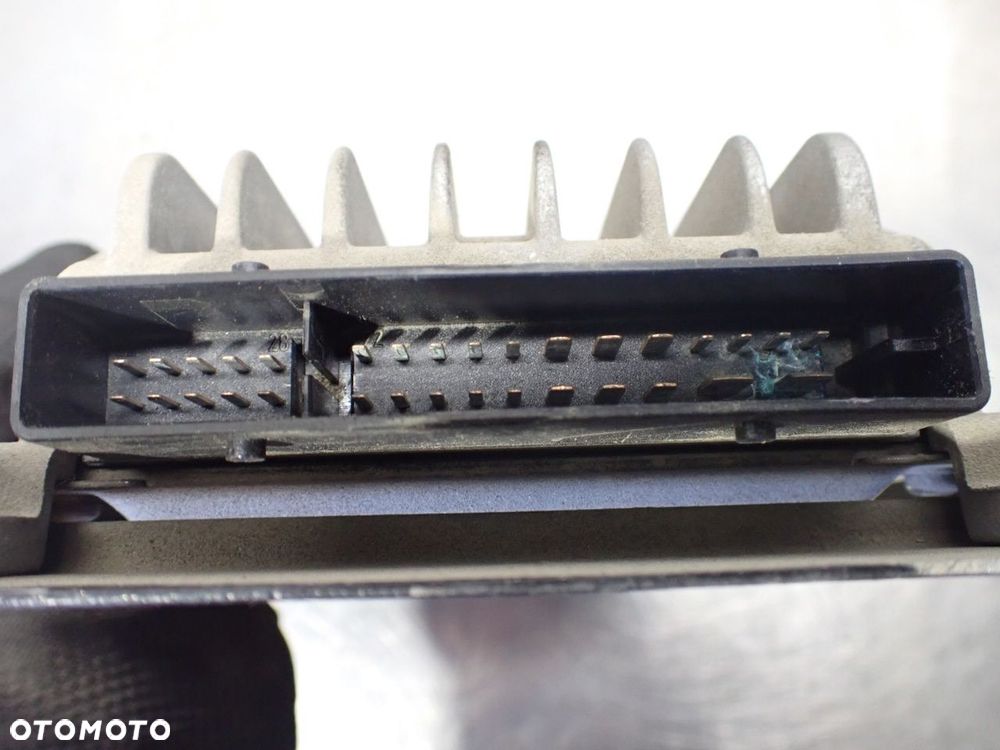 NAGŁOŚNIENIE BOSE KPL AUDI A3 8P 2.0TDI 8P3035382A  8E0035411A  8H0035411A  8P0035223A  8P0035464A - 23