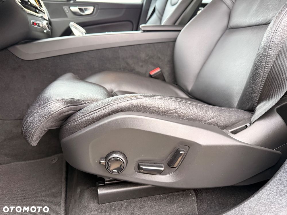 Volvo XC 60 B4 D Geartronic Inscription - 31