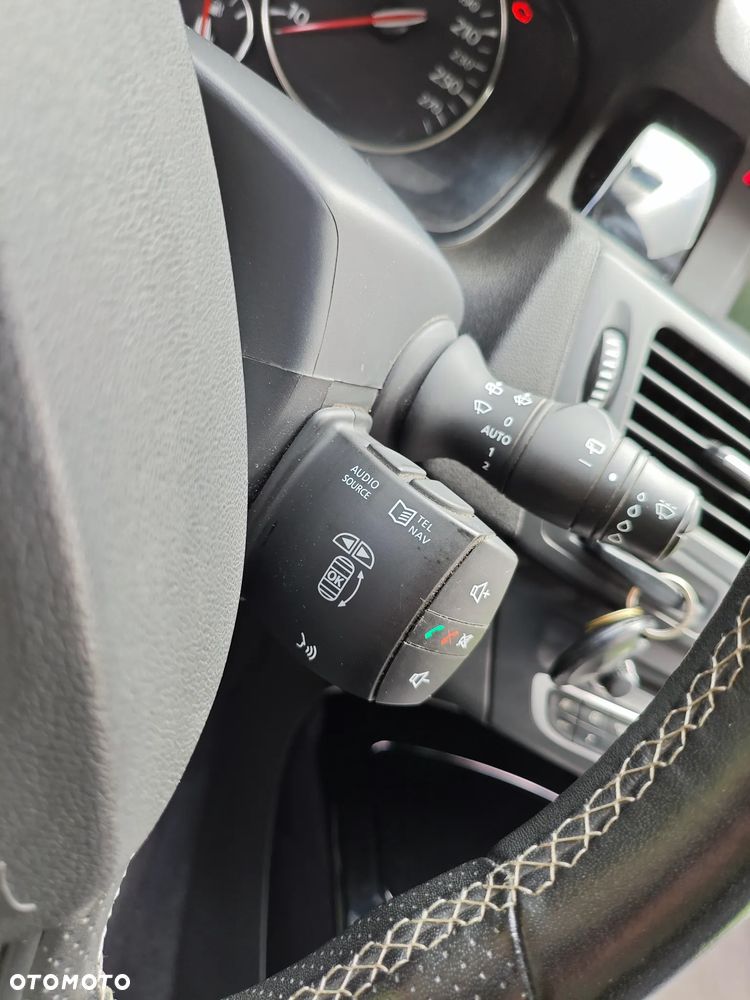 Renault Laguna 2.0 dCi Black Edition - 33