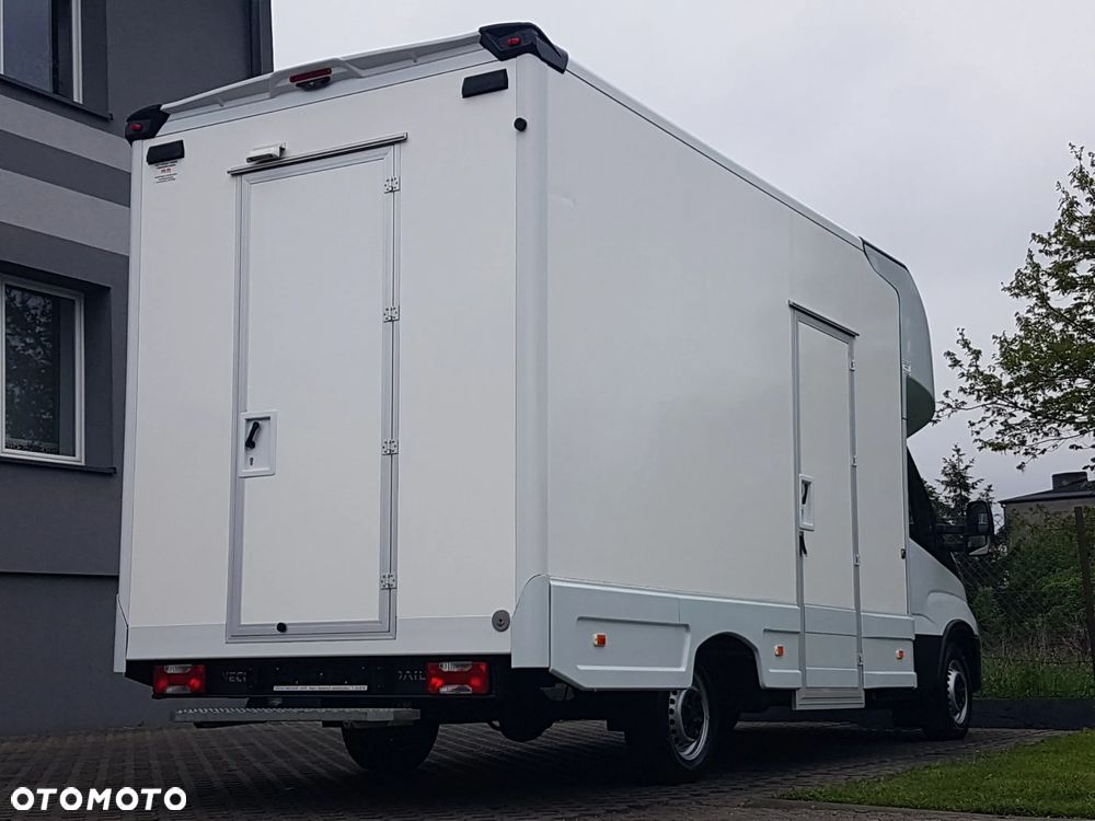 Iveco DAILY KONTENER NISKOPODŁOGOWY 4,44x2,23x2,42 SKLEP FOODTRUCK BAR KLIMA KONIOWÓZ KAMPER - 27