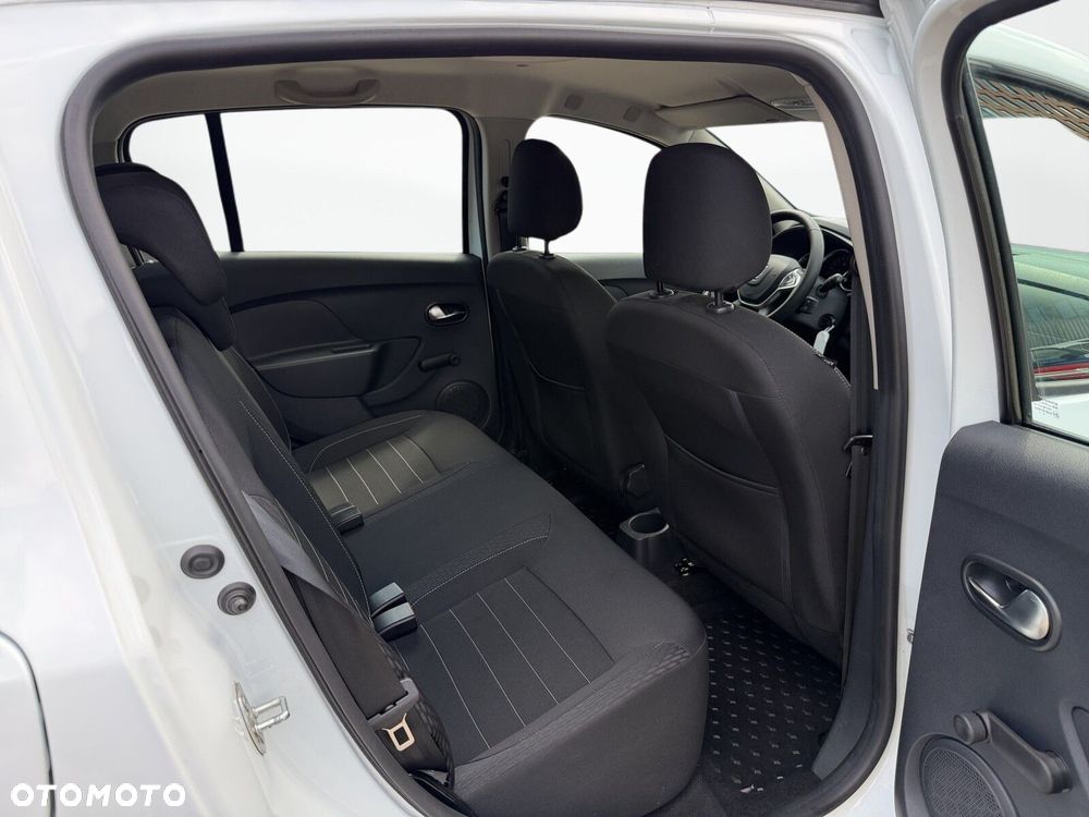 Dacia Sandero - 29