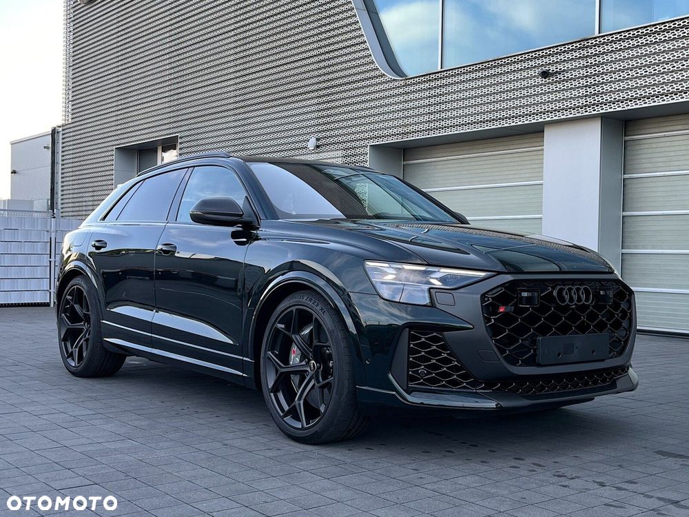 Audi RS Q8 - 11