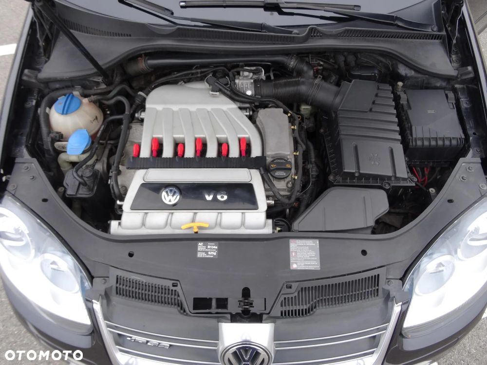 Volkswagen Golf R32 4Motion DSG - 7