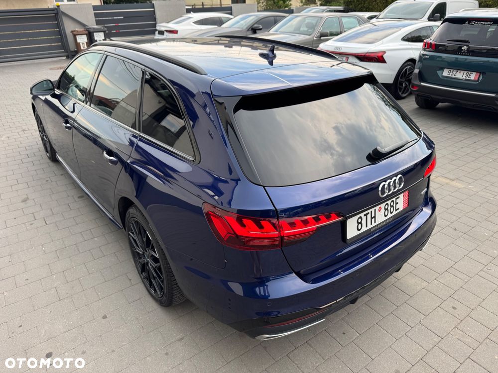 Audi A4 Avant 40 TDI Quattro S Line S tronic - 9