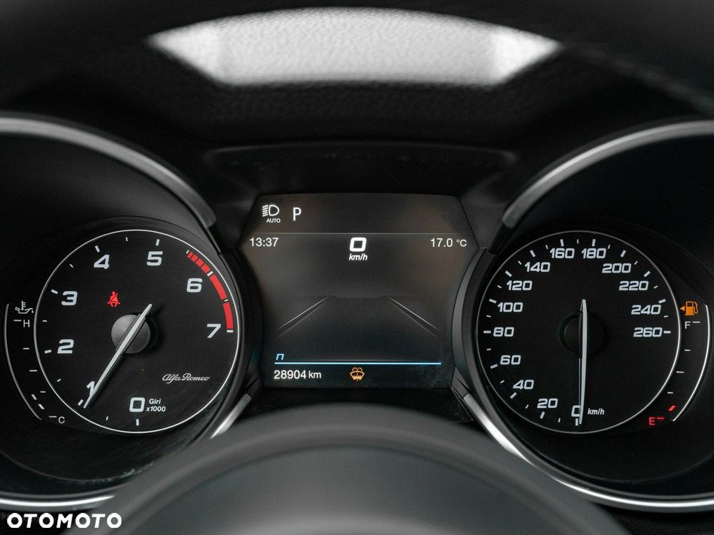 Alfa Romeo Stelvio 2.0 Turbo Sprint Q4 - 16