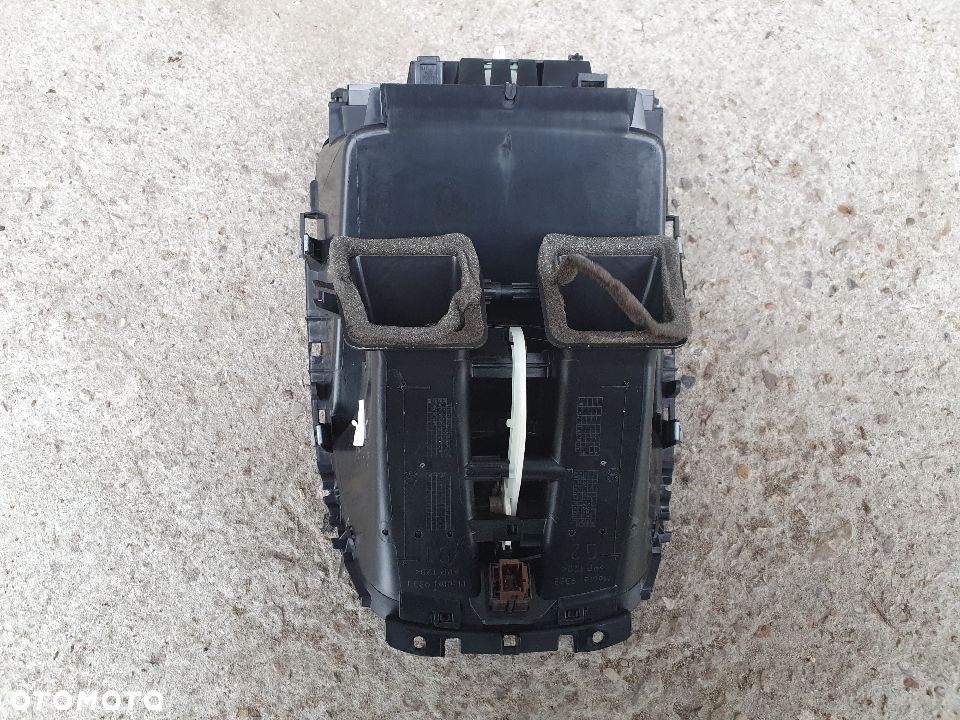 KRATKA NAWIEW PEUGEOT 207 SW 2007r