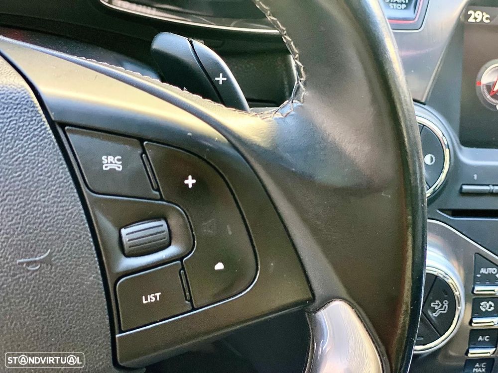 Citroën DS5 2.0 HDi Hybrid4 So Chic CMP6 - 24