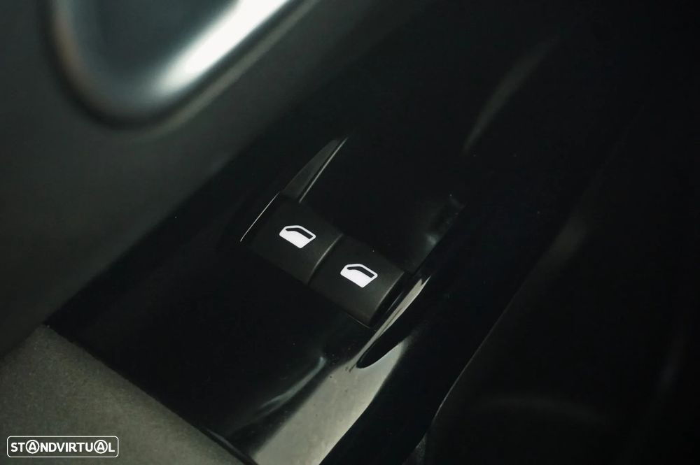 Citroën C4 Cactus 1.6 e-HDi Shine ETG6 - 8