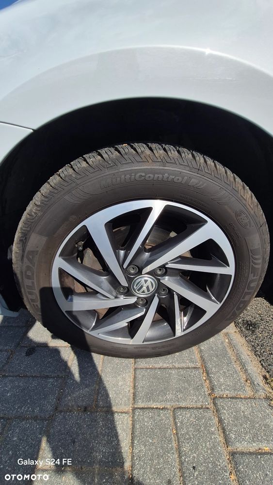 Volkswagen Golf 1.6 TDI BMT Comfortline - 26
