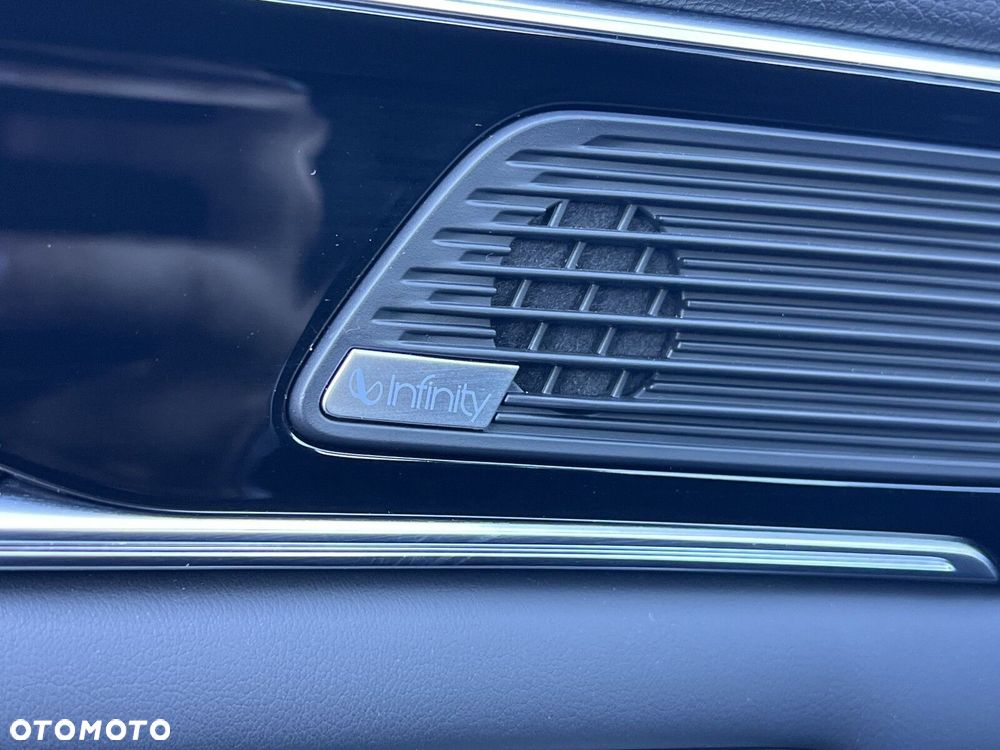 BYD Seal U - 18