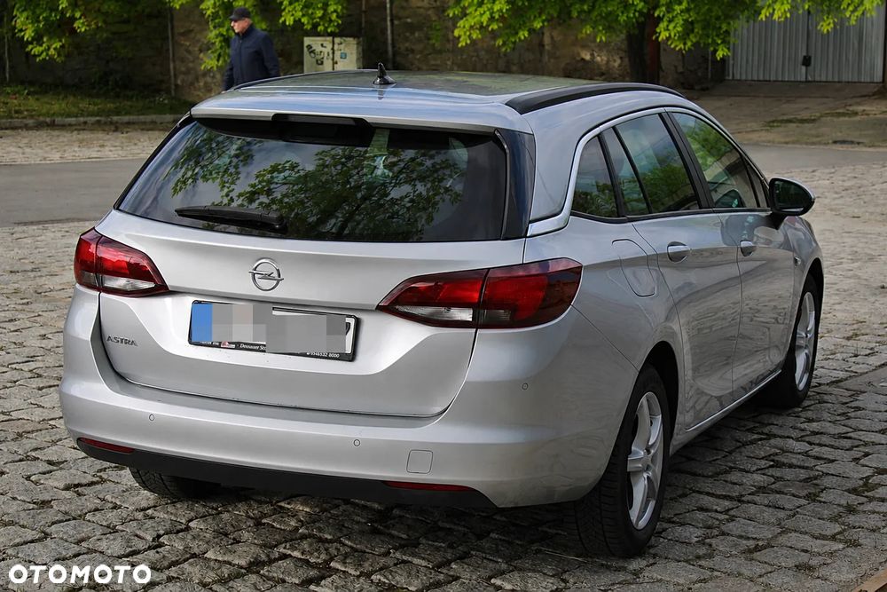 Opel Astra - 11