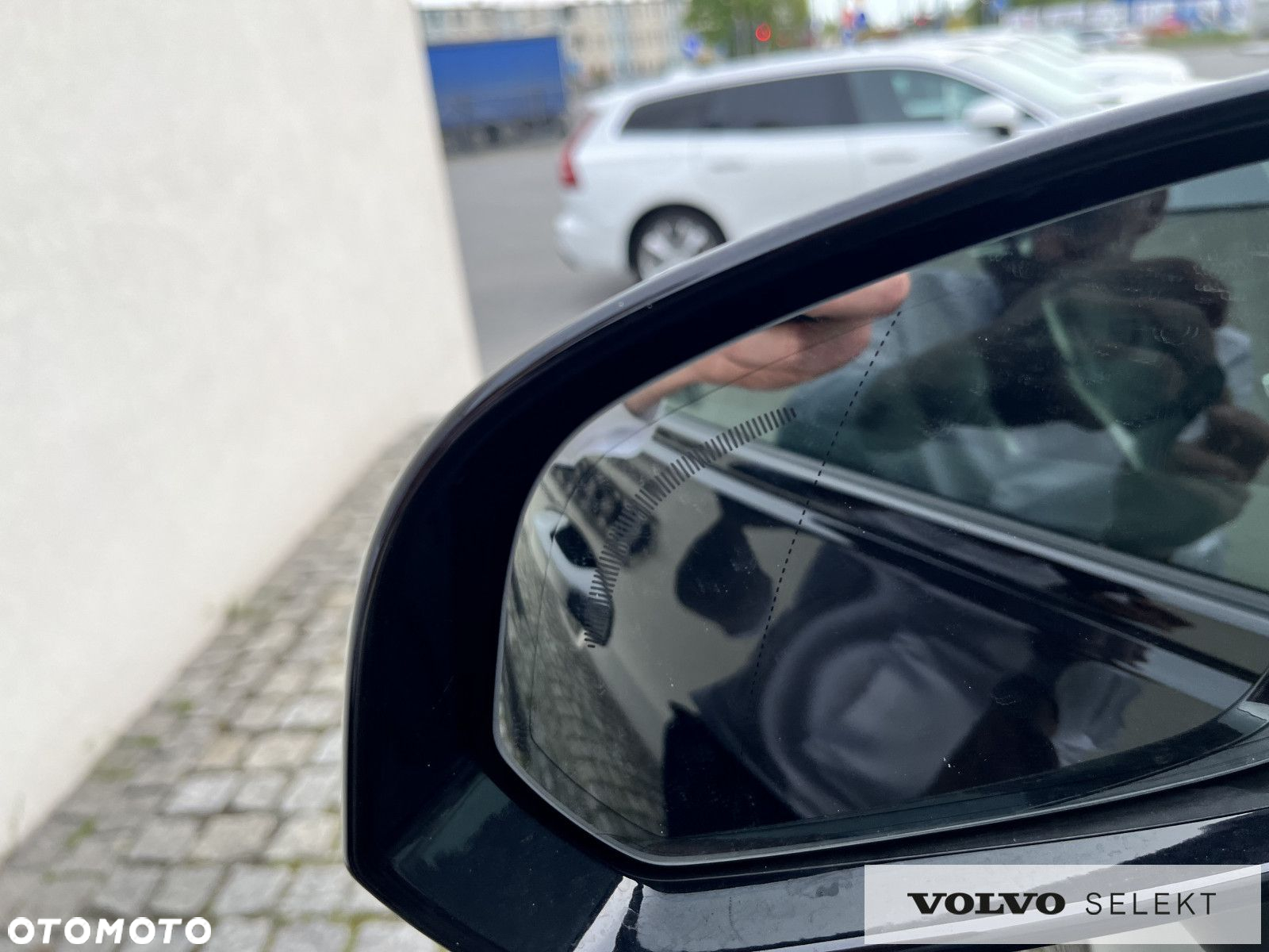 Volvo V60 Cross Country - 10