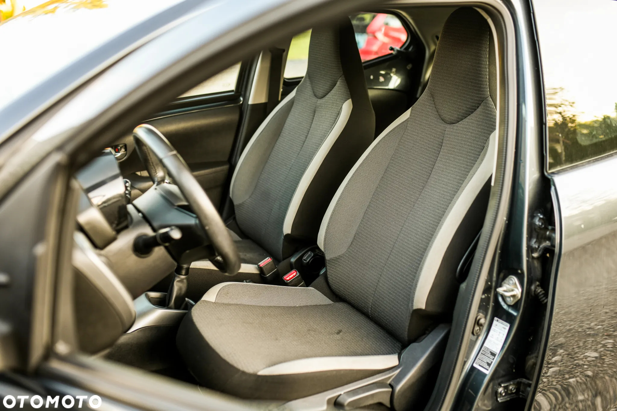 Toyota Aygo x - 29