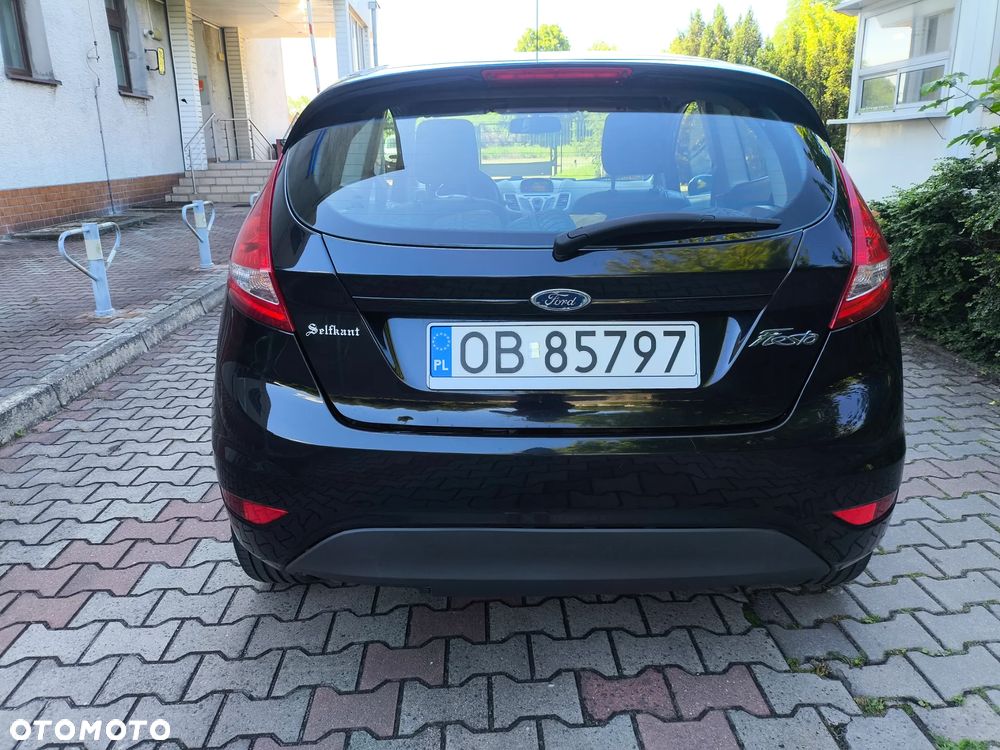 Ford Fiesta 1.4 Trend - 9