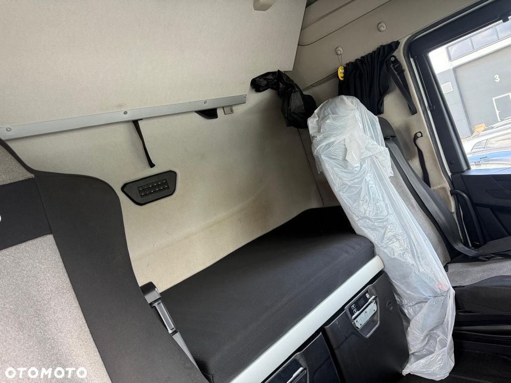 Iveco S WAY - 7
