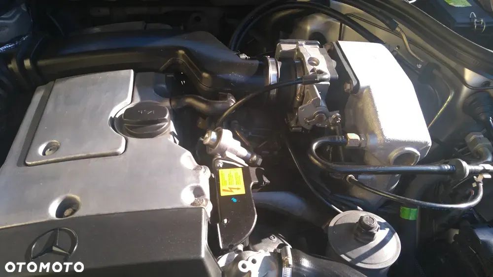 Mercedes-Benz Klasa E - 6