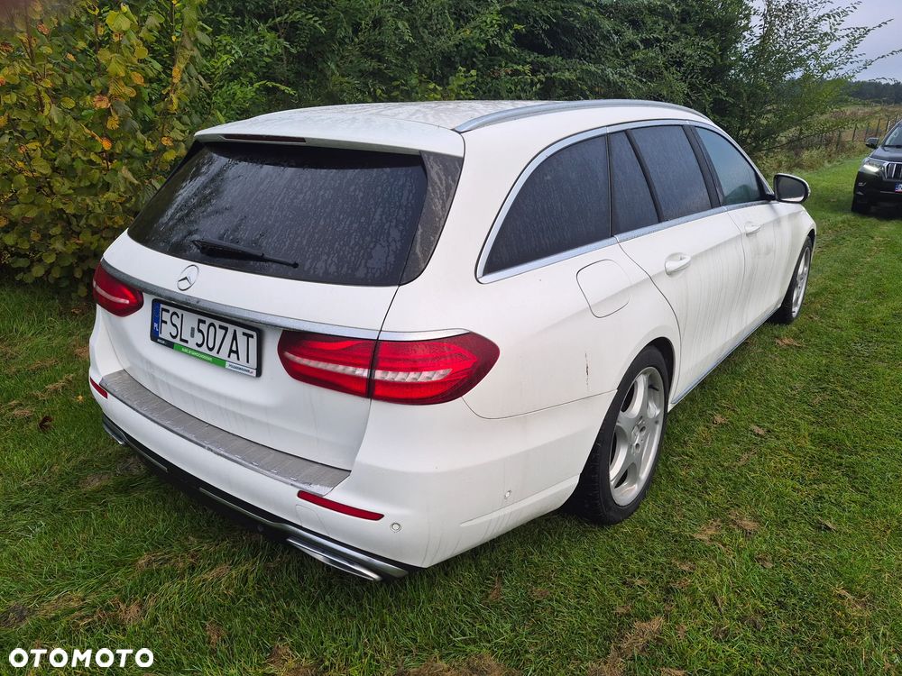 Mercedes-Benz Klasa E - 6