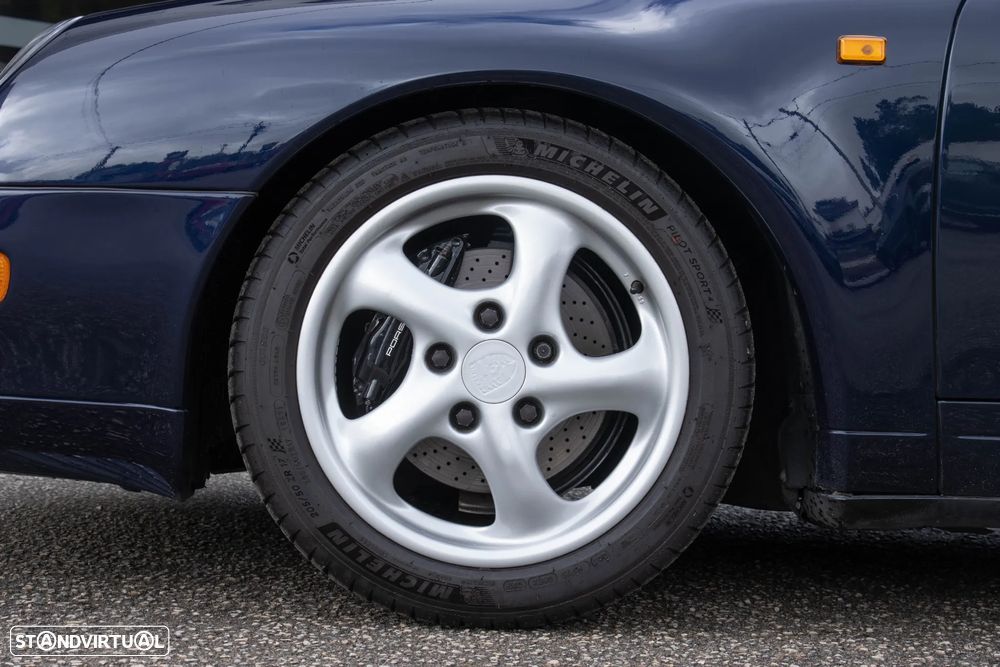 Porsche 911 (993) Coupé 3.6 Carrera 2 - 11