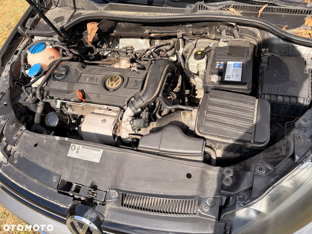 Volkswagen Golf 1.4 TSI Highline - 24