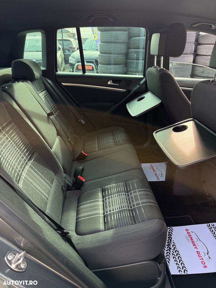 Volkswagen Tiguan - 8