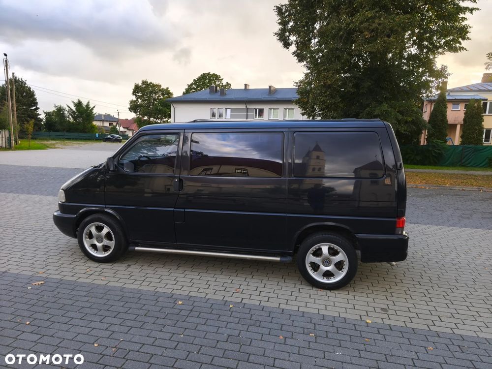 Volkswagen Multivan Standard - 13