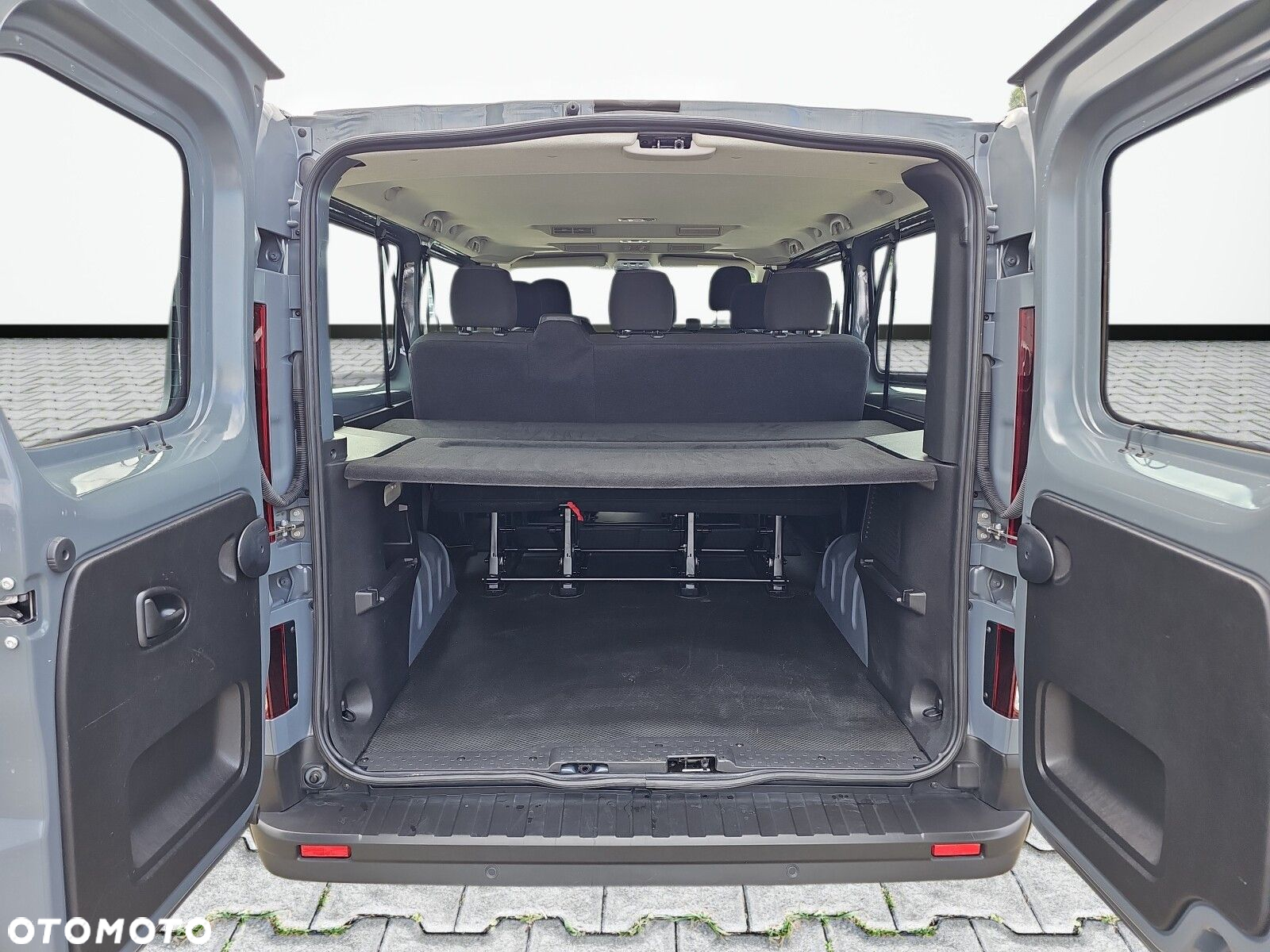 Renault Trafic - 21
